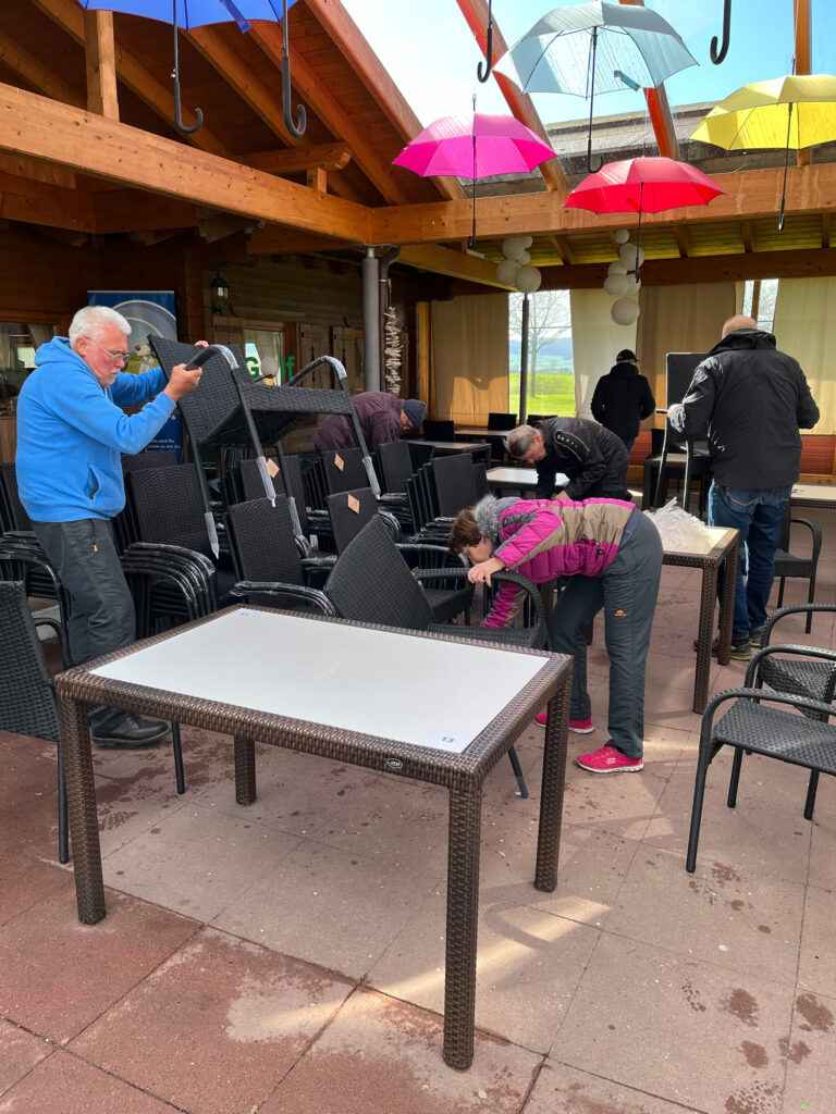 Traditioneller Frühjahrsputz bei einbeck.golf