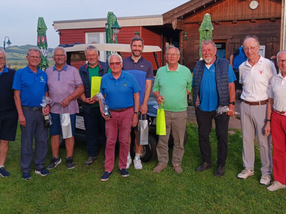 Traditioneller Freundschaftsvergleich der Einbecker Mittwochsgolfer mit den Old Boys des GC Sieben-Berge Rheden